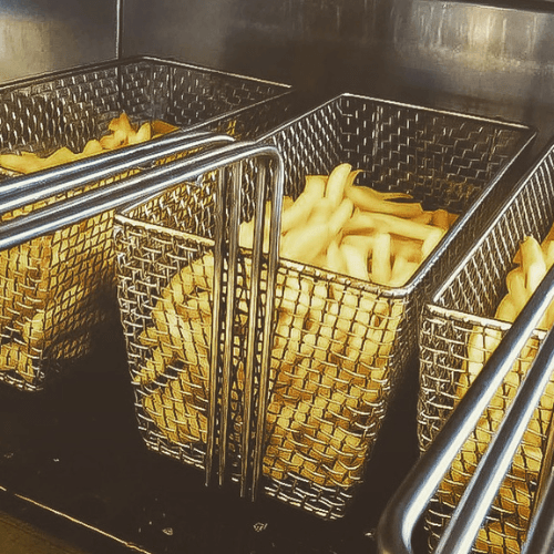 friet in frietwagen van de sluis catering