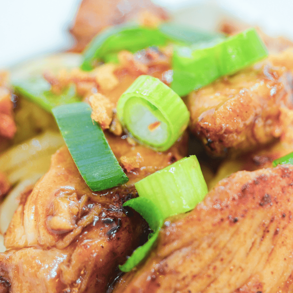 wokmaaltijd met kip en noodles van de sluis catering