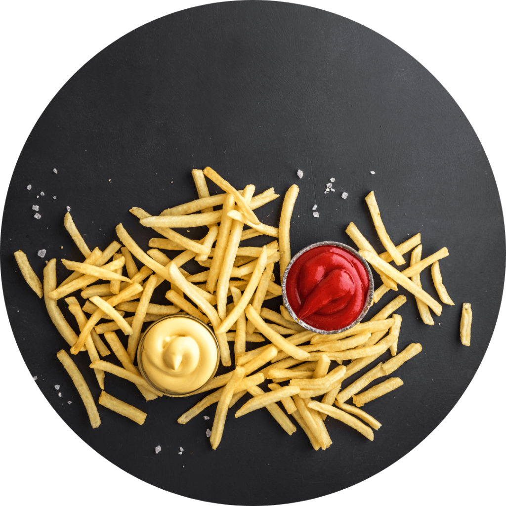 friet met mayonaise en ketchup bij frietwagen huren in breda met de sluis catering