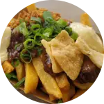 loaded fries rendang van de sluis catering in een friet met topping menu